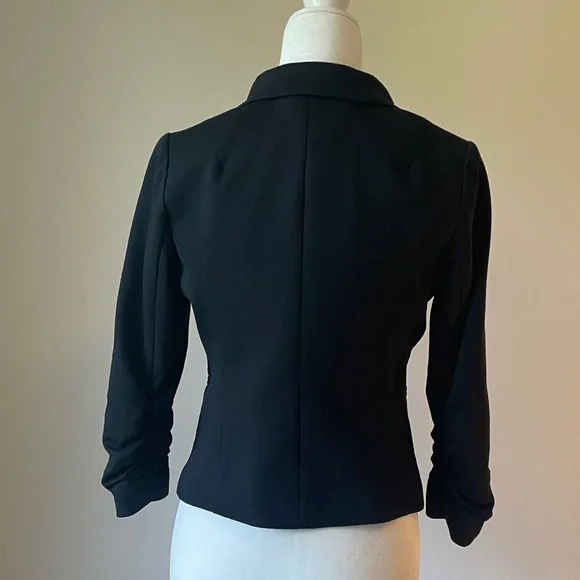 Nordstrom Classic Black Women's Blazer - Picture 4 of 6